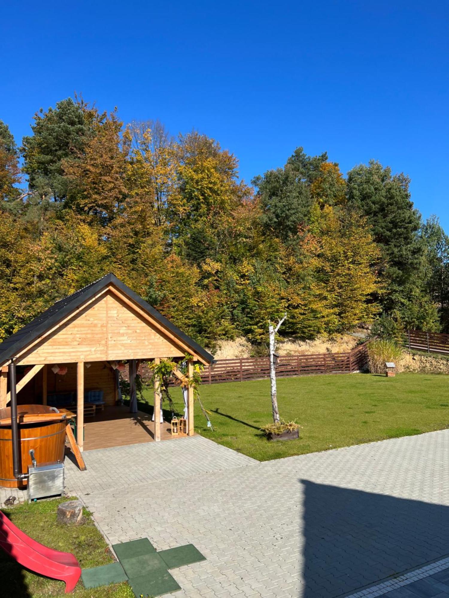 Ferienwohnung Dom Na Borowkowym Wzgorzu Palesnica Exterior foto